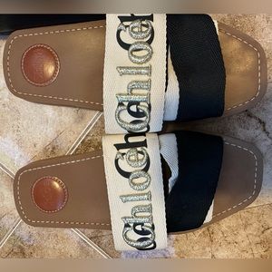 Chloe slides nude black gold